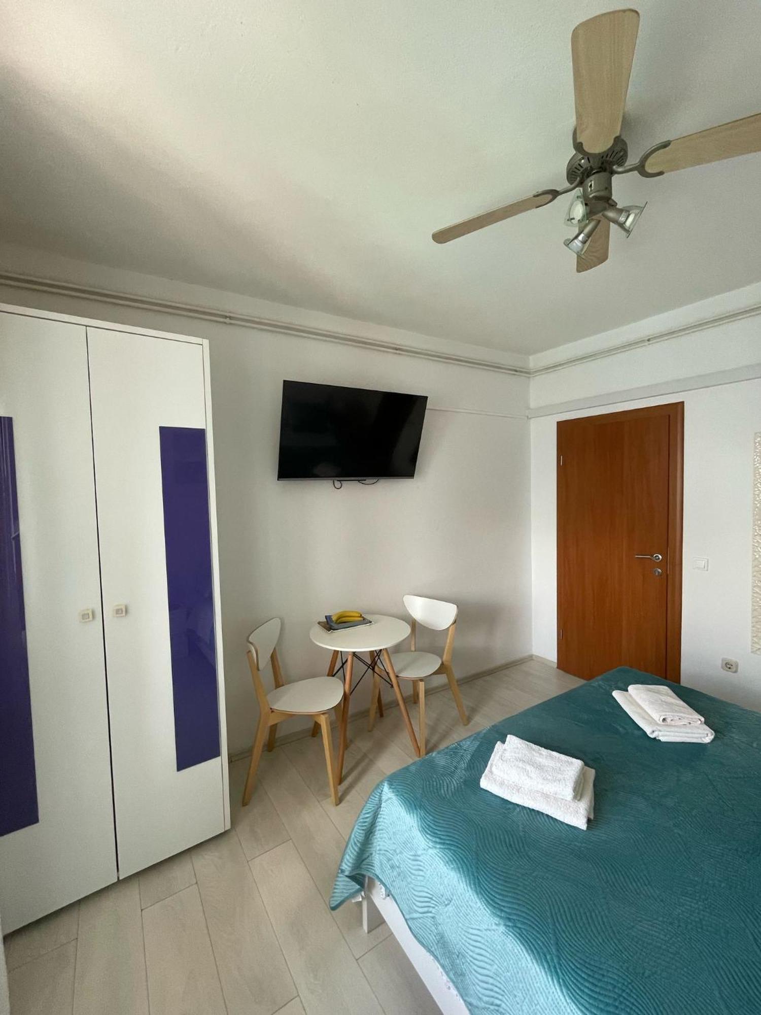 Apartments & Room Nina Korčula Esterno foto